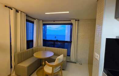 Imagem: O apartamento possui 1 Dormitório, 1 Banheiro, 1 Vaga na garagem