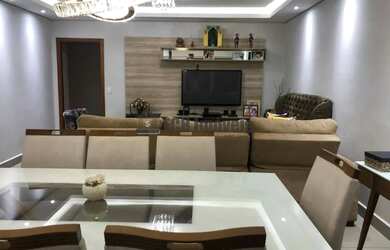 Imagem: O apartamento possui 3 Dormitórios, 3 Banheiros, 2 Vagas na