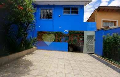 Imagem: O depósito possui 2 Vagas na garagem, 150m² de Área e está