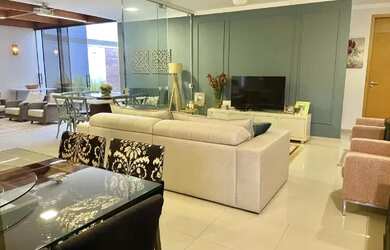 Imagem: A casa em condomínio possui 3 Dormitórios, 4 Banheiros, 2