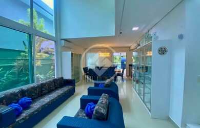 Imagem: A casa possui 5 Dormitórios, 5 Banheiros, 2 Vagas na garagem