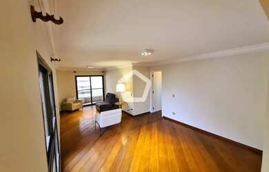 Imagem: O apartamento possui 3 Dormitórios, 1 Banheiro, 2 Vagas na