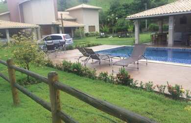 Imagem: A fazenda está localizado em Baixa Grande, BA à venda por