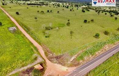 Imagem: A fazenda possui 7.869.100m² de Área, Churrasqueira, Varanda
