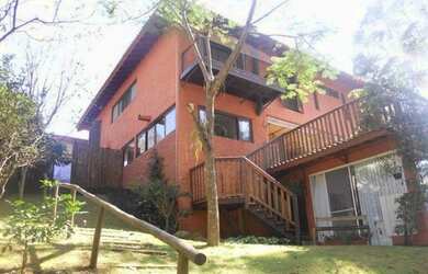 Imagem: A casa em condomínio possui 3 Dormitórios, 5 Banheiros, 5