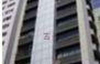 Imagem: O depósito possui 3 Vagas na garagem, 114m² de Área e está