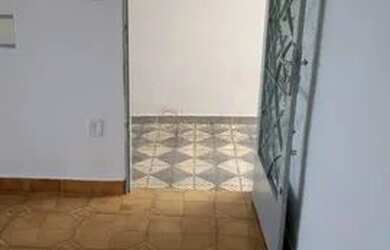 Imagem 12: Casa Padrão em Jundiaí. 180m² de Área, 3 Vagas na garageme4 Dormitórios