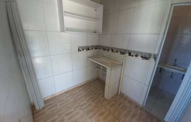 Imagem: A casa possui 2 Dormitórios, 1 Banheiro e está localizado