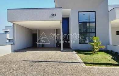 Imagem: A casa em condomínio possui 3 Dormitórios, 4 Banheiros, 4