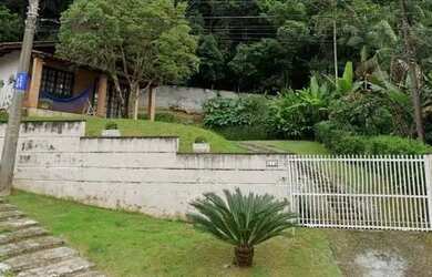 Imagem: A casa possui 2 Dormitórios, 1 Banheiro, 85m² de Área e