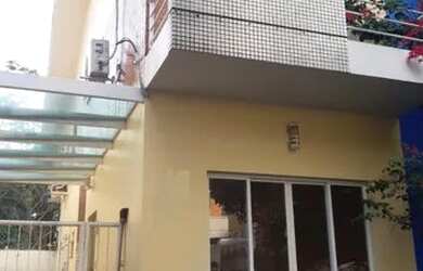 Imagem: A casa em condomínio possui 3 Dormitórios, 3 Banheiros, 2