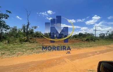 Imagem: O terreno possui 300m² de Área e está localizado em Vale