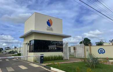 Imagem: A casa em condomínio possui 2 Dormitórios, 1 Banheiro, 1 Vaga