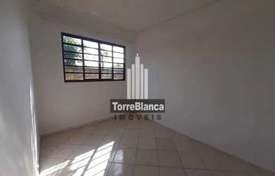 Imagem 9: Casa à Venda no Dom Bosco com Mercearia e Amplo Espaço