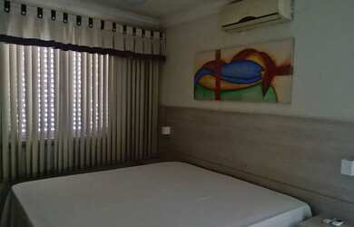 Imagem: A kitnet possui 1 Dormitório, 1 Banheiro, 1 Vaga na garagem