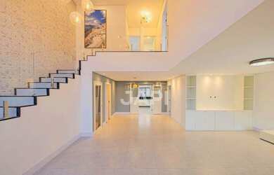 Imagem: A casa em condomínio possui 3 Dormitórios, 4 Banheiros, 4