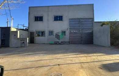 Imagem: O depósito possui 320m² de Área e está localizado em Jardim