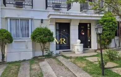 Imagem: A casa em condomínio possui 3 Dormitórios, 4 Banheiros, 2