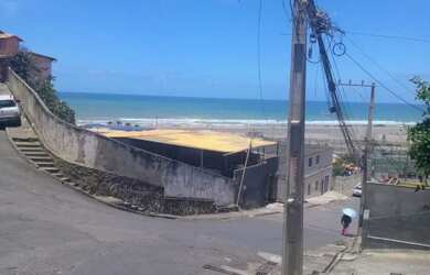 Imagem: Vende-se uma casa na Boca do Rio ( Alto de São Francisco