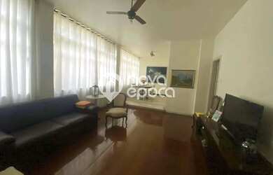 Imagem: O apartamento possui 3 Dormitórios, 3 Banheiros, 1 Vaga na