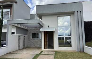 Imagem: A casa em condomínio possui 3 Dormitórios, 3 Banheiros, 2