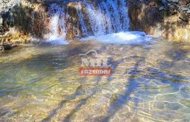 Imagem: A fazenda possui 500m² de Área e está localizado em Niquelândia