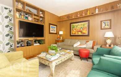 Imagem 2: Imóvel para venda tem 247 metros quadrados com 4 quartos em Bela Vista...