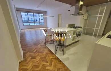 Imagem: O apartamento possui 3 Dormitórios, 2 Banheiros, 1 Vaga na