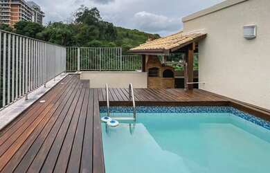 Imagem: O apartamento na cobertura possui 3 Dormitórios, 2 Banheiros