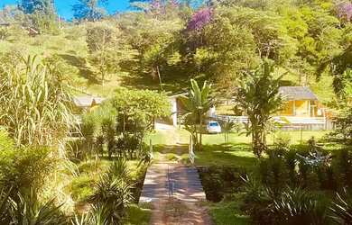 Imagem: O apartamento possui 5 Dormitórios, 3 Banheiros, 5 Vagas na