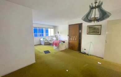 Imagem: O apartamento possui 4 Dormitórios, 3 Banheiros, 1 Vaga na