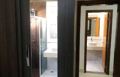 Imagem 3: Linda casa em condominio. 200m² de Área, 2 Vagas na garageme3 Dormitórios