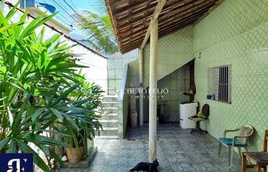 Imagem: A casa possui 2 Dormitórios, 1 Banheiro, 5 Vagas na garagem