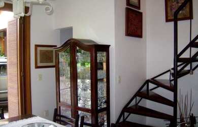 Imagem 3: Casa em Guarujá. Churrasqueira, Varanda, Área de serviçoeLareira