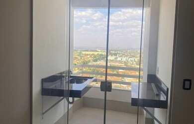 Imagem: O apartamento possui 3 Dormitórios, 2 Banheiros, 2 Vagas na