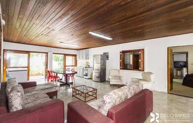 Imagem 2: Casa em Nonoai. Churrasqueira, Ar-condicionado, Área de serviçoe450m²...