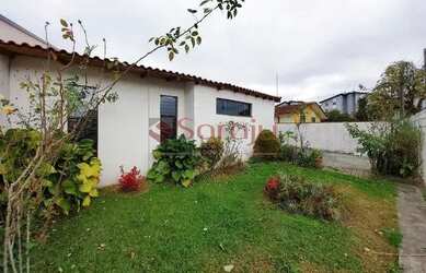 Imagem: A casa possui 3 Dormitórios, 2 Banheiros, 107m² de Área e