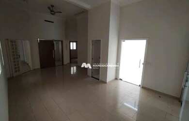 Imagem: O depósito possui 2 Vagas na garagem, 120m² de Área e está