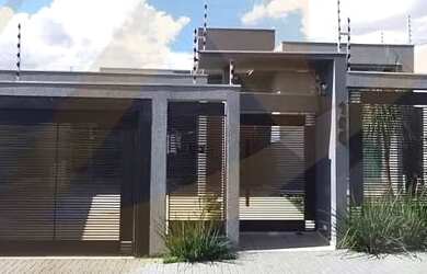 Imagem: A casa possui 2 Dormitórios, 1 Banheiro, 161m² de Área e