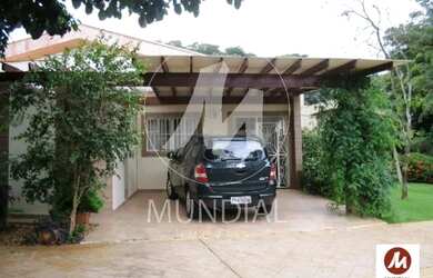 Imagem: A casa em condomínio possui 4 Dormitórios, 5 Banheiros, 4