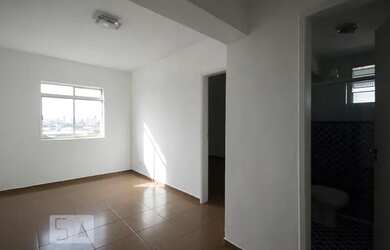 Imagem: O apartamento possui 1 Dormitório, 1 Banheiro, 50m² de Área