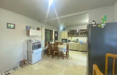 Imagem 15: Casa na Avenida Paraná a 4 Quadras da Praia no Balneário Nereidas em...