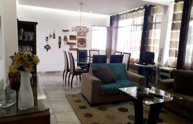 Imagem: O apartamento possui 3 Dormitórios, 2 Banheiros, 137m² de