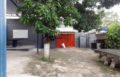 Imagem: O depósito possui 377m² de Área e está localizado em Santa