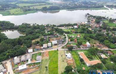 Imagem: O terreno possui 980m² de Área e está localizado em Jardim
