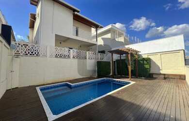 Imagem: A casa em condomínio possui 3 Dormitórios, 5 Banheiros, 4