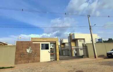 Imagem: A casa em condomínio possui 3 Dormitórios, 3 Banheiros, 4