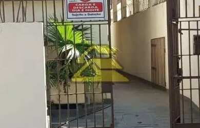 Imagem: O depósito possui 340m² de Área e está localizado em Bonsucesso