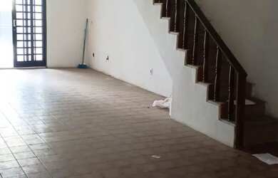 Imagem 4: Casa a venda no centro de Campina Grande PB