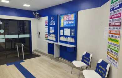 Imagem: O depósito à venda possui e está localizado em Centro, Ourinhos